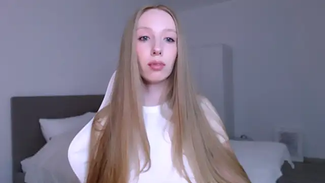 Luna insniity online show from March 7, 8:47 pm