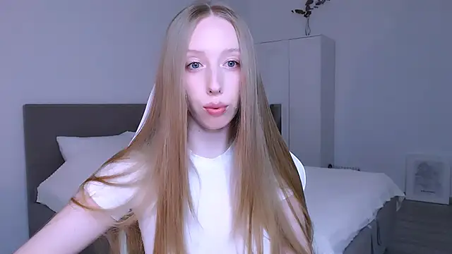 Luna insniity online show from December 20, 8:44 pm