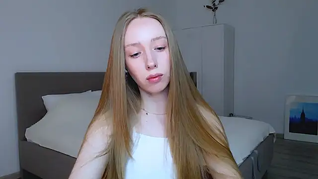 Luna insniity online show from February 24, 7:41 pm