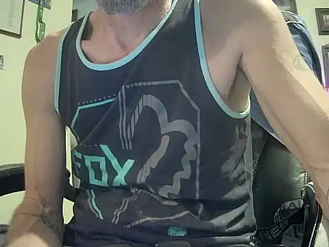 druetrue online show from November 10, 7:52 pm