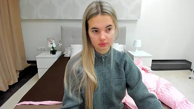 Donna Evans online show from November 20, 11:58 pm