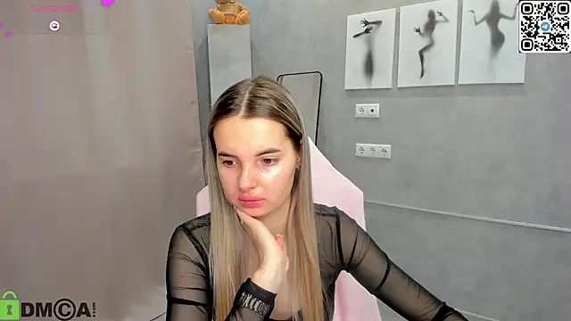 Donna Evans online show from March 7, 12:17 am