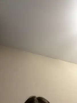 Donna Evans online show from October 29, 2:21 am