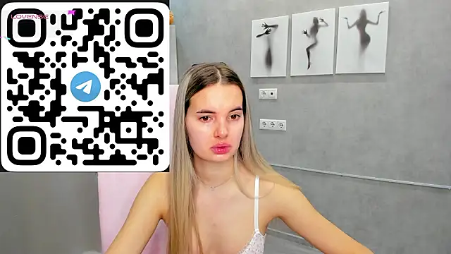 Donna Evans online show from March 14, 12:05 am