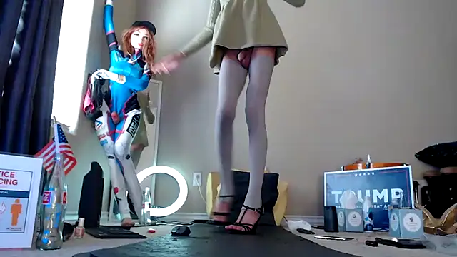 Taylorsexbot online show from February 17, 8:27 pm