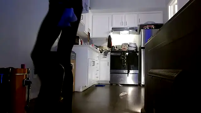 Taylorsexbot online show from March 10, 8:40 am