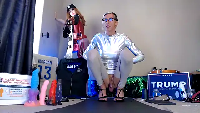 Taylorsexbot online show from January 13, 11:38 pm