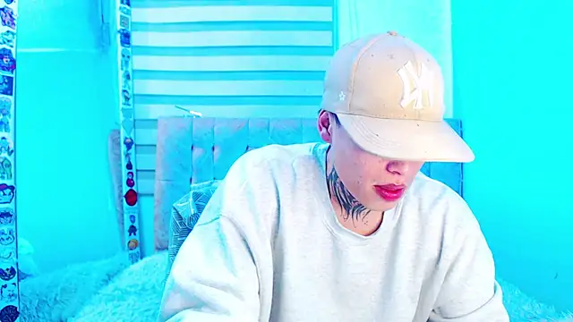 Snapshot of _justinmoon2 chatting on June 20, 3:11 am justinmoon2 online show from June 20, 3:11 am