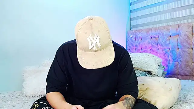 Snapshot of _justinmoon2 chatting on July 12, 3:51 am justinmoon2 online show from July 12, 3:51 am
