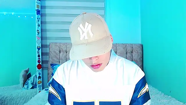  justinmoon2 online show from December 21, 1:41 am