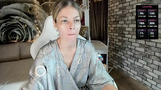 Eva Melow online show from March 25, 3:44 pm