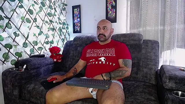 Snapshot of JD-69 chatting on January 31, 6:47 pm JD-69 online show from January 31, 6:47 pm