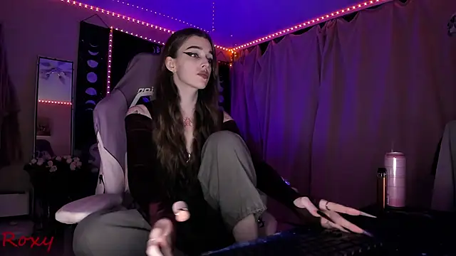 wet dream  online show from April 20, 4:08 pm