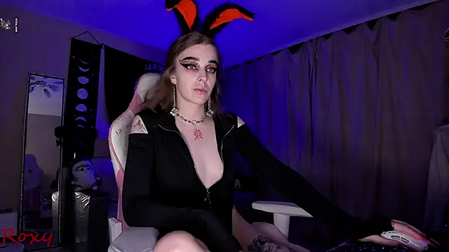 Snapshot of wet_dream_ chatting on October 31, 3:25 am wet dream online show from October 31, 3:25 am