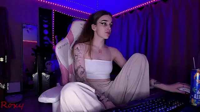 wet dream  online show from December 19, 10:12 pm