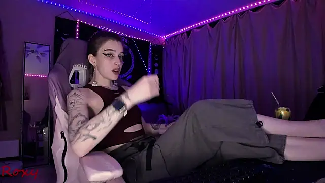 wet dream  online show from April 29, 4:33 pm