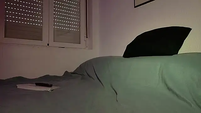 mrj99219 online show from April 15, 7:58 am