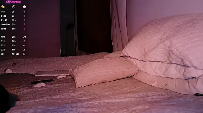 mrj99219 online show from March 19, 2:13 pm