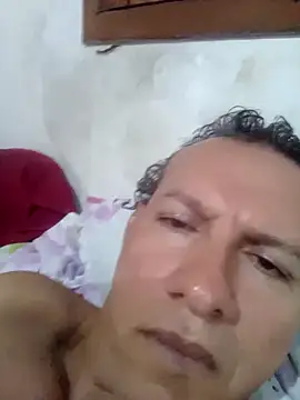 Snapshot of will1980 chatting on November 8, 12:20 pm will1980 online show from November 8, 12:20 pm