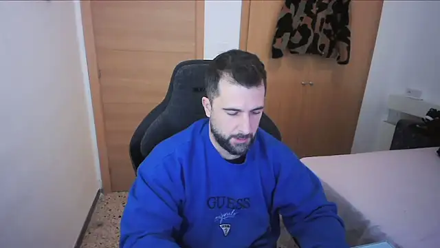 alex877x online show from December 17, 11:26 am