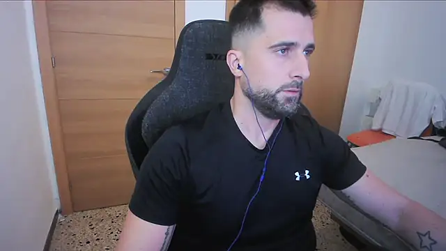 alex877x online show from October 11, 8:37 am