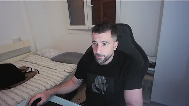 alex877x online show from May 4, 7:33 am