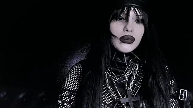 Snapshot of XXIOUX chatting on February 23, 3:19 am XXIOUX online show from February 23, 3:19 am