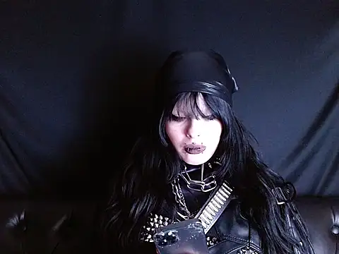 Snapshot of XXIOUX chatting on October 28, 12:26 pm XXIOUX online show from October 28, 12:26 pm