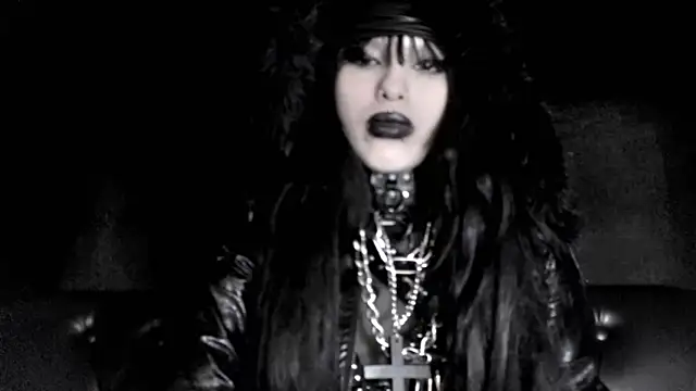 XXIOUX online show from March 11, 4:45 pm