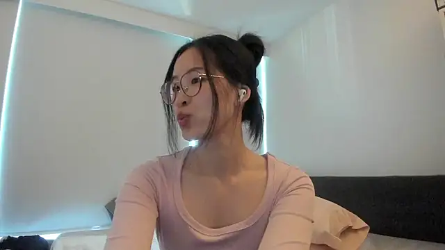 secretgirlfriendxo online show from June 2, 10:21 pm
