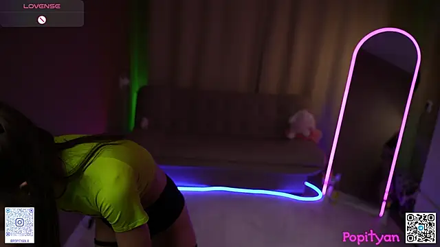 popityan1 online show from April 13, 6:17 am