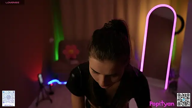 popityan1 online show from March 29, 9:11 am