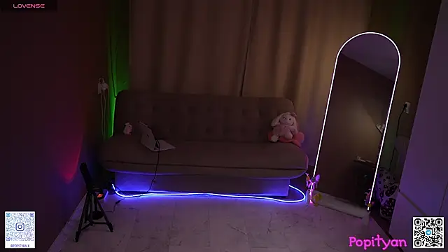 popityan1 online show from April 14, 7:35 am