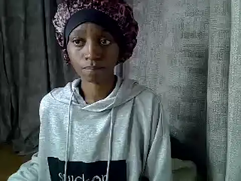 Snapshot of Enkarxx chatting on September 30, 8:37 pm Enkarxx online show from September 30, 8:37 pm