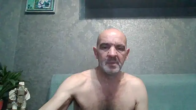 Snapshot of skorpibg65 chatting on June 12, 3:37 am skorpibg65 online show from June 12, 3:37 am
