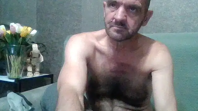 Snapshot of skorpibg65 chatting on May 26, 1:26 am skorpibg65 online show from May 26, 1:26 am