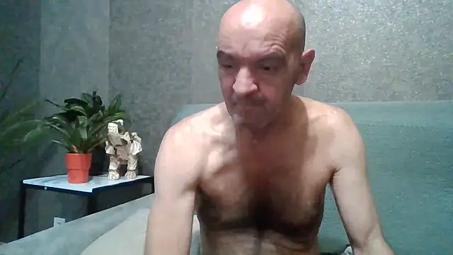 Snapshot of skorpibg65 chatting on June 29, 3:57 am skorpibg65 online show from June 29, 3:57 am
