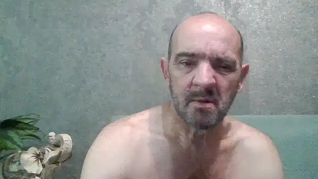 Snapshot of skorpibg65 chatting on May 31, 12:33 pm skorpibg65 online show from May 31, 12:33 pm
