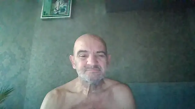 Snapshot of skorpibg65 chatting on April 26, 2:14 pm skorpibg65 online show from April 26, 2:14 pm