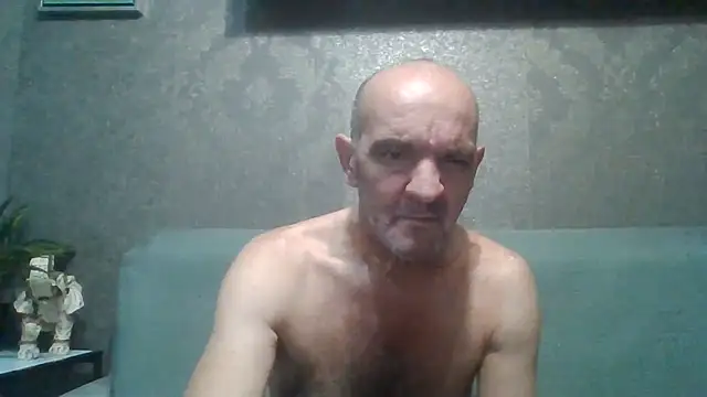 Snapshot of skorpibg65 chatting on July 10, 4:23 am skorpibg65 online show from July 10, 4:23 am