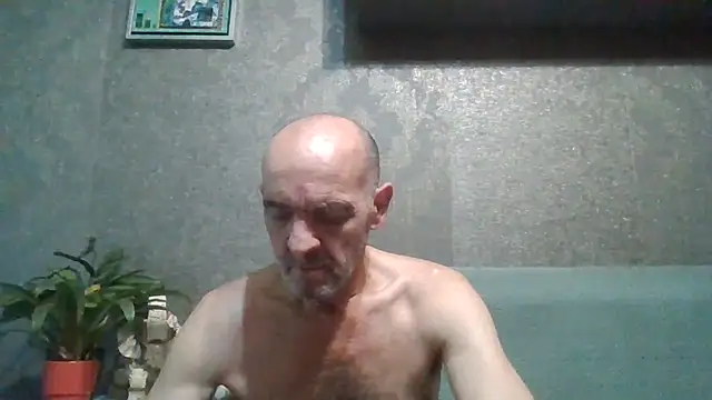 Snapshot of skorpibg65 chatting on July 9, 1:54 pm skorpibg65 online show from July 9, 1:54 pm