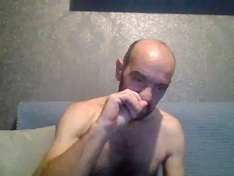 Snapshot of skorpibg65 chatting on November 25, 4:40 pm skorpibg65 online show from November 25, 4:40 pm