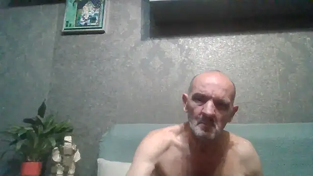 Snapshot of skorpibg65 chatting on July 15, 1:12 am skorpibg65 online show from July 15, 1:12 am