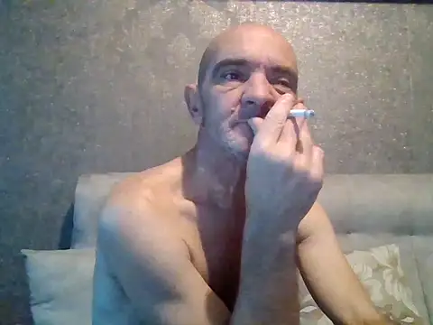 Snapshot of skorpibg65 chatting on December 1, 2:29 pm skorpibg65 online show from December 1, 2:29 pm