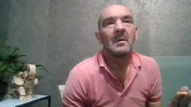 Snapshot of skorpibg65 chatting on May 22, 1:20 pm skorpibg65 online show from May 22, 1:20 pm
