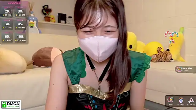 Snapshot of SUZU_ chatting on June 26, 1:06 pm SUZU online show from June 26, 1:06 pm