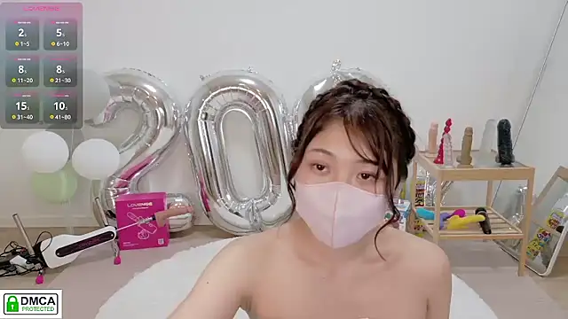 Snapshot of SUZU_ chatting on June 19, 12:55 pm SUZU online show from June 19, 12:55 pm
