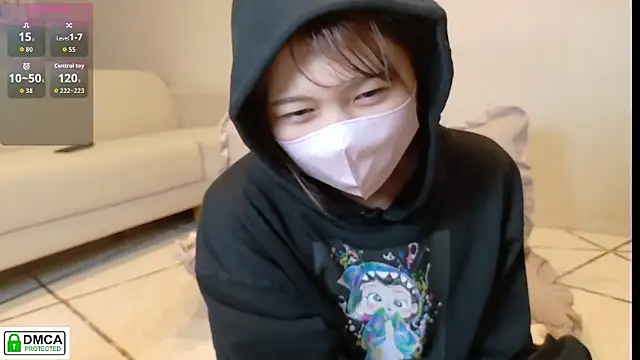 SUZU  online show from November 7, 3:27 pm