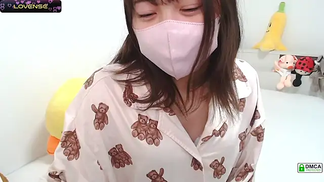 Snapshot of SUZU_ chatting on February 20, 10:15 pm SUZU online show from February 20, 10:15 pm