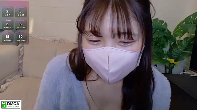 SUZU  online show from April 17, 9:39 pm